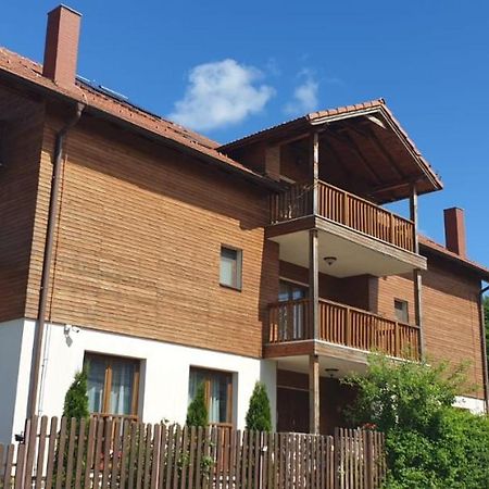Casa Paduricea Hotel Dezmir Eksteriør billede