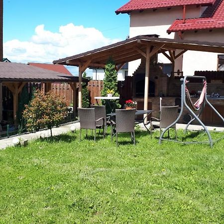 Casa Paduricea Hotel Dezmir Eksteriør billede