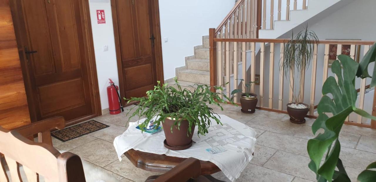 Casa Paduricea Hotel Dezmir Eksteriør billede