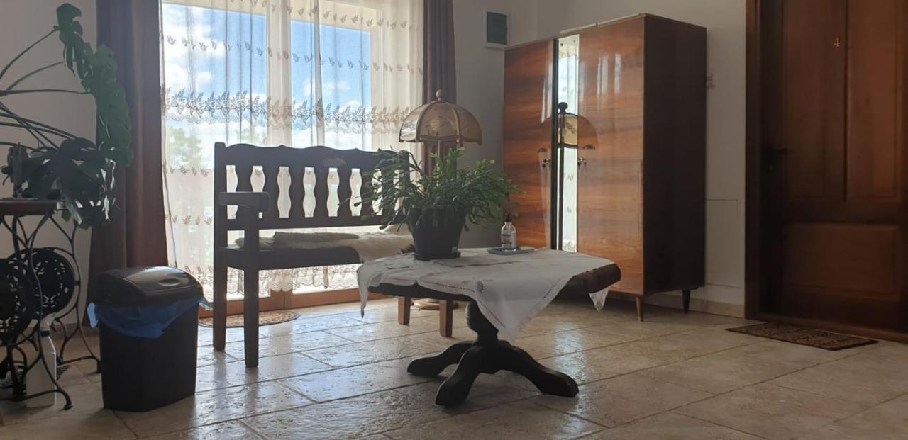 Casa Paduricea Hotel Dezmir Eksteriør billede