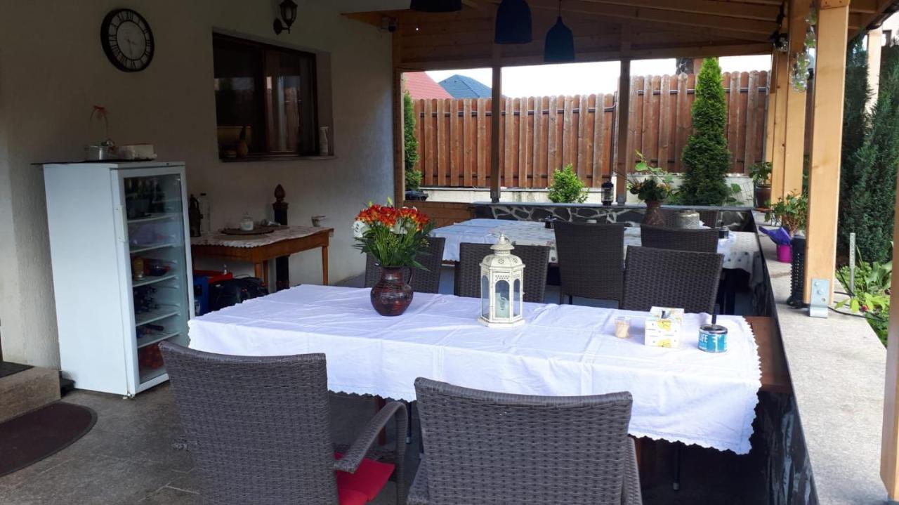 Casa Paduricea Hotel Dezmir Eksteriør billede